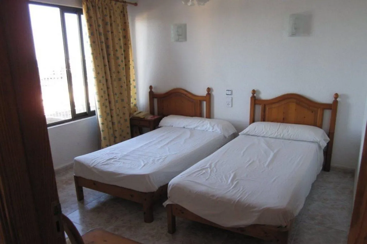 Bj Playamar Hotel & Apartamentos Сильот 2*,  Испания