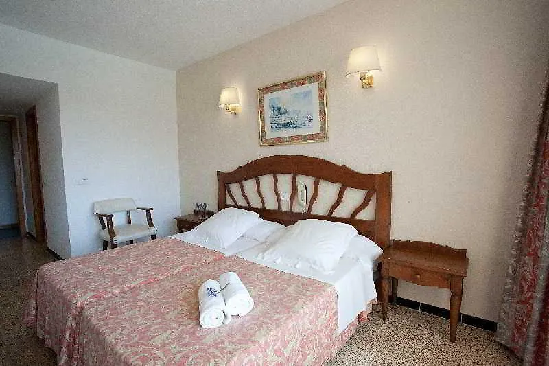 Апарт-отель Bj Playamar Hotel & Apartamentos Сильот