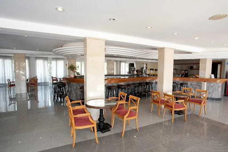 Bj Playamar Hotel & Apartamentos S'Illot  2*, S'Illot (Mallorca)