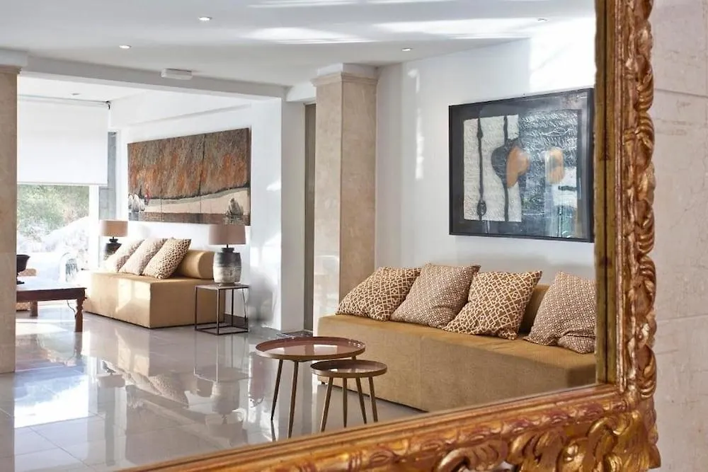 Bj Playamar Hotel & Apartamentos S'Illot  S'Illot (Mallorca)