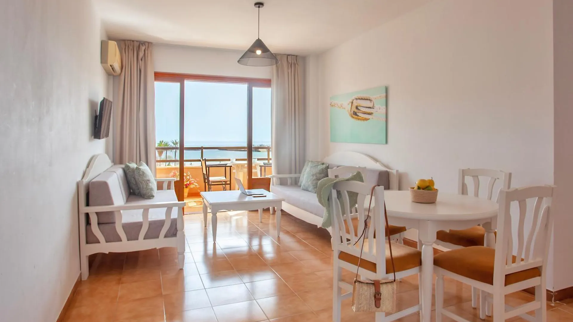 Bj Playamar Hotel & Apartamentos Сильот 2*,  Испания