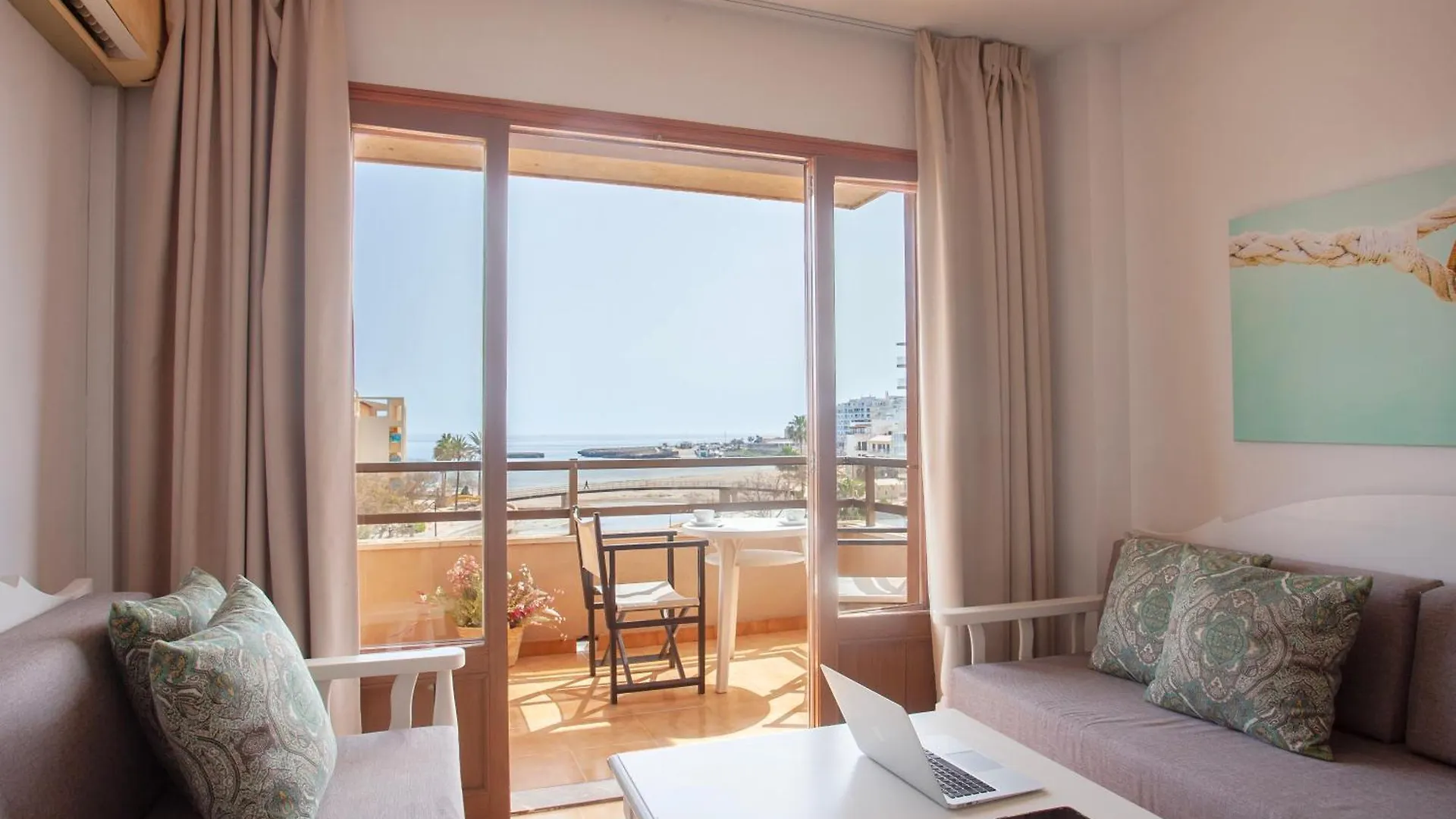 Bj Playamar Hotel & Apartamentos Сильот 2*,