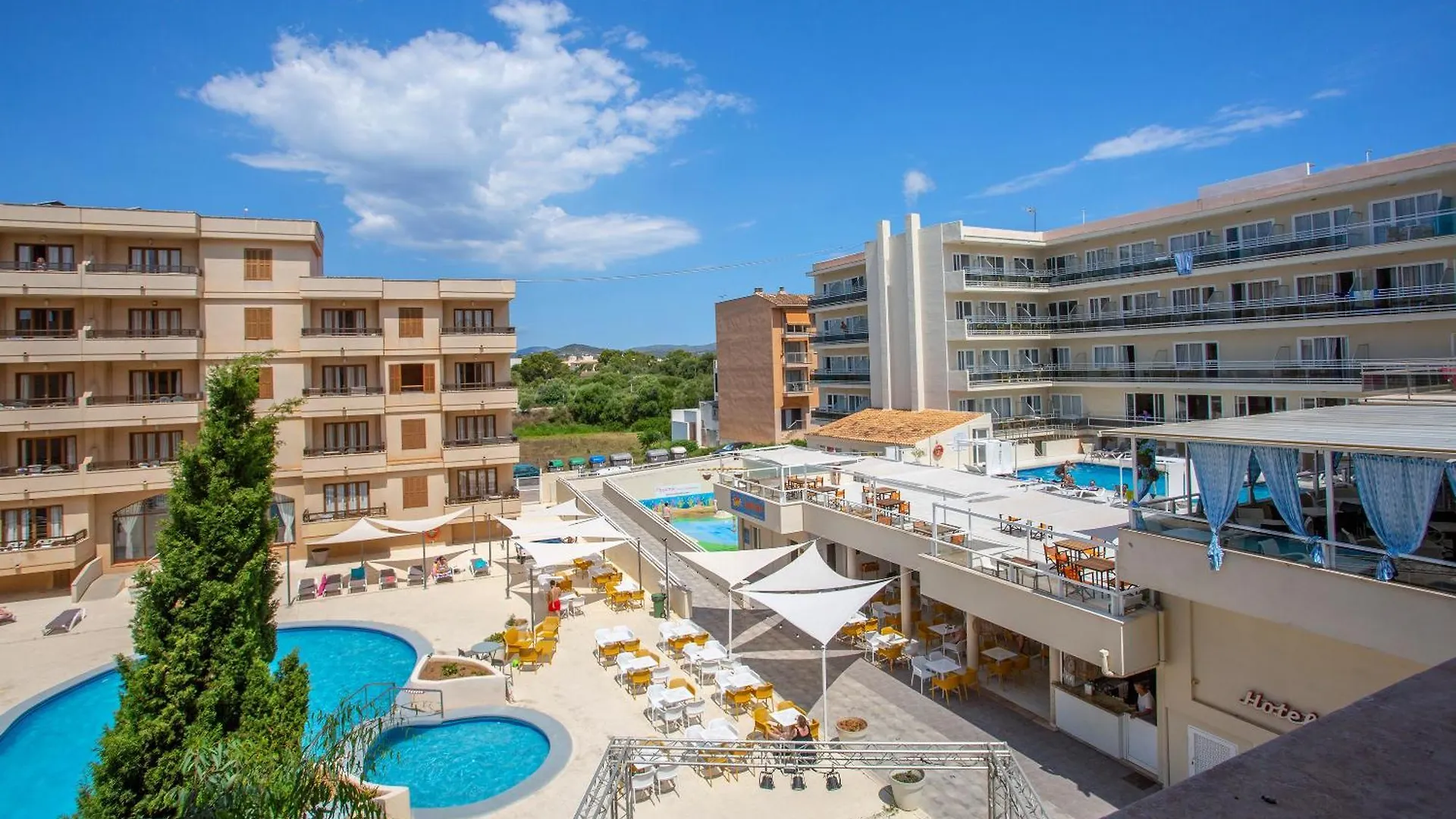 Bj Playamar Hotel & Apartamentos S'Illot  Aparthotel