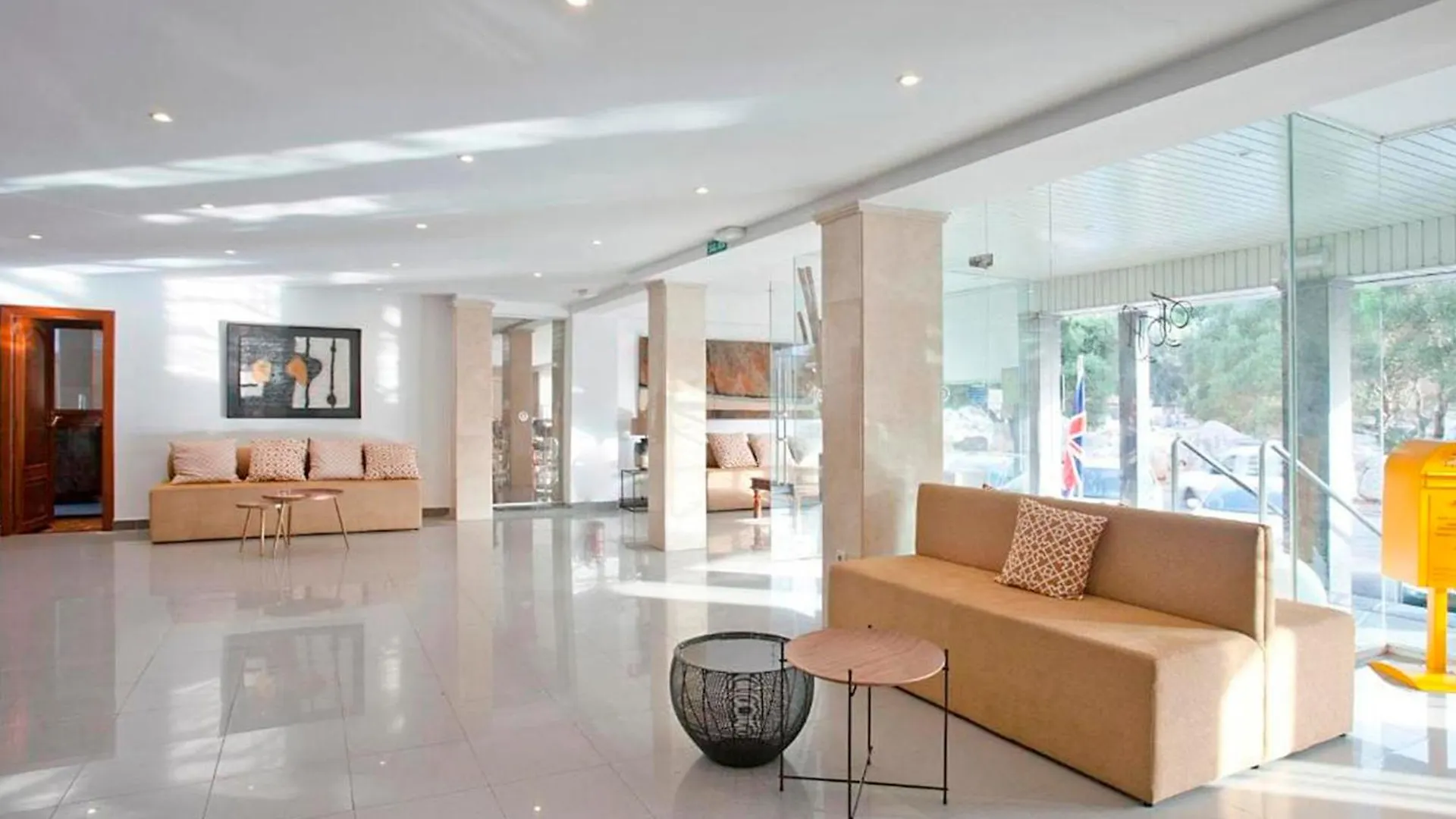 Bj Playamar Hotel & Apartamentos S'Illot  Spain