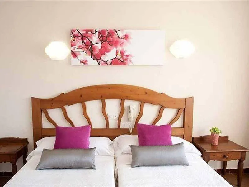 Aparthotel Bj Playamar Hotel & Apartamentos S'Illot