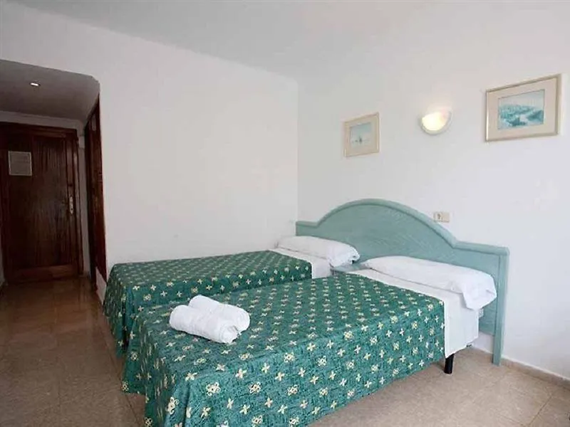 Bj Playamar Hotel & Apartamentos S'Illot