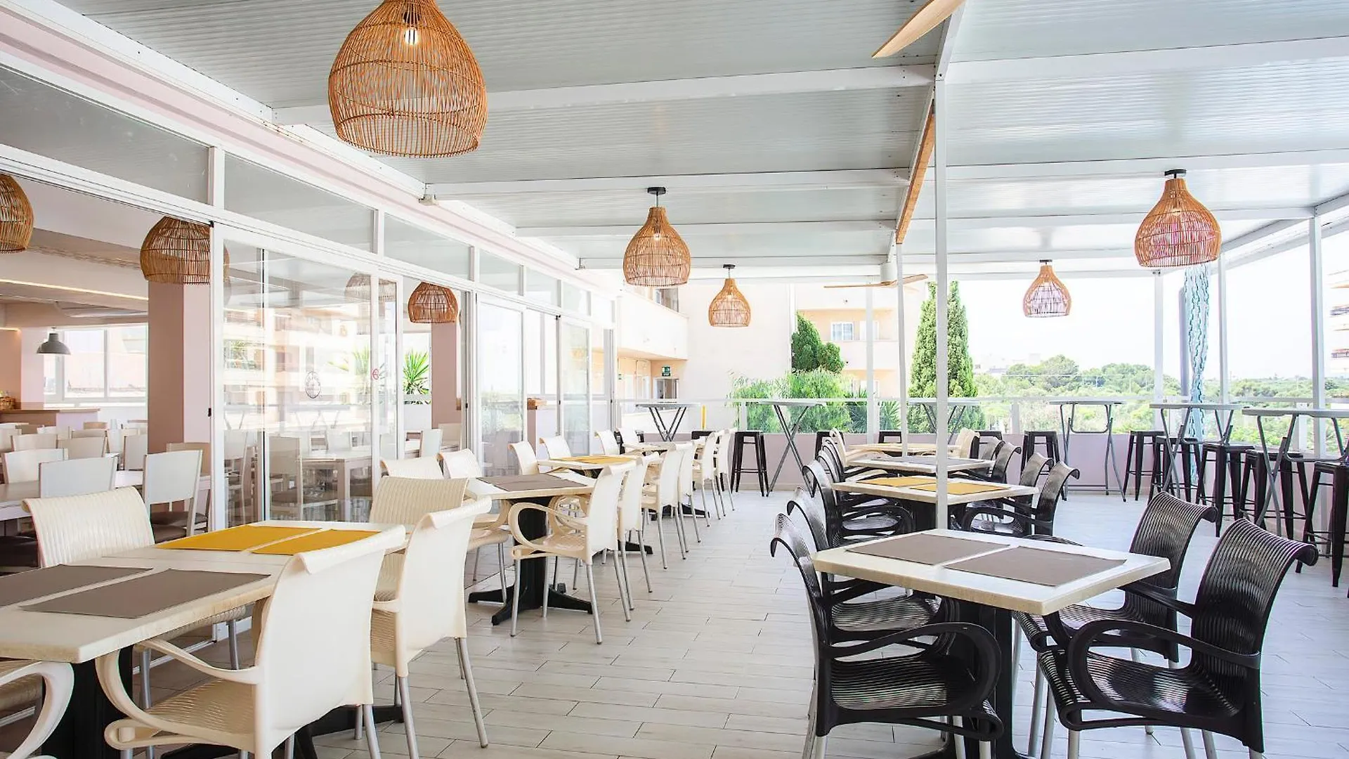Bj Playamar Hotel & Apartamentos S'illot 2*,  Španělsko
